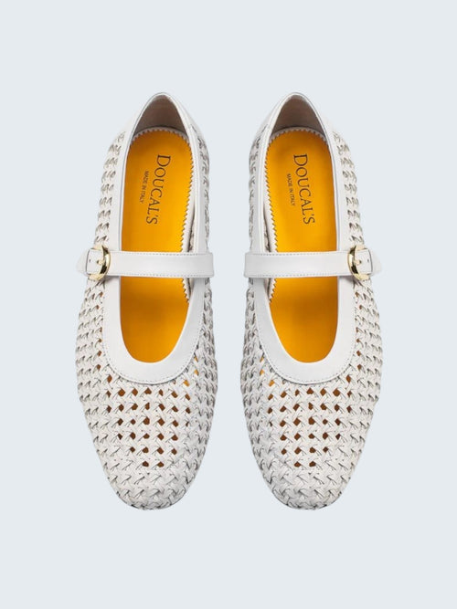 oui-ua.store white leather woven ballet flats with adjustable strap and gold buckle. Made in Italy.